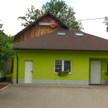 Pri Slovenc Bed & Breakfast