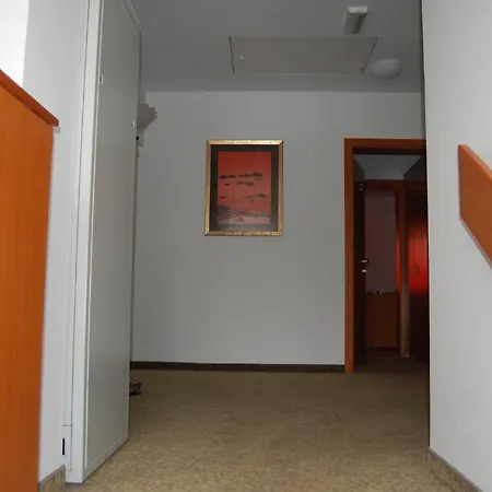 Pri Slovenc Bed & Breakfast 3*